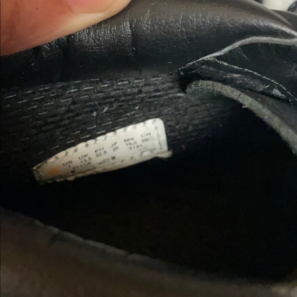 Boys Black Timberland Chukka Boots - Picture 5 of 7